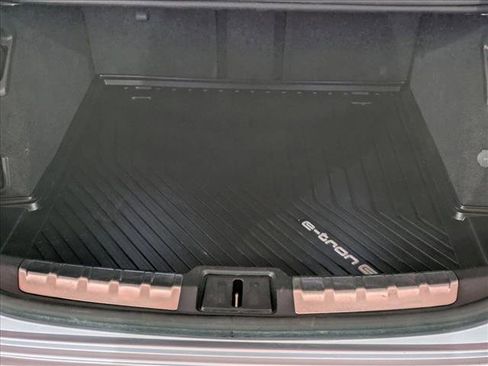 Used 2024 Audi e-tron GT Premium Plus image 6