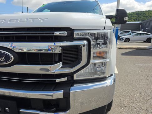 Used 2022 Ford F250 XLT AWD/4WD image 10