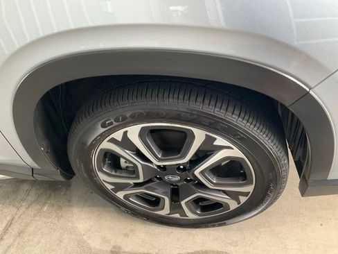 Used 2023 Subaru Ascent Limited w/ Technology Package AWD/4WD image 28