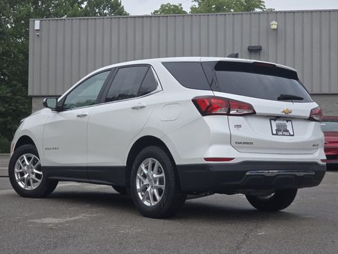 Used 2022 Chevrolet Equinox LT AWD/4WD image 15