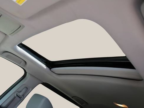 Used 2020 Honda CR-V EX image 12