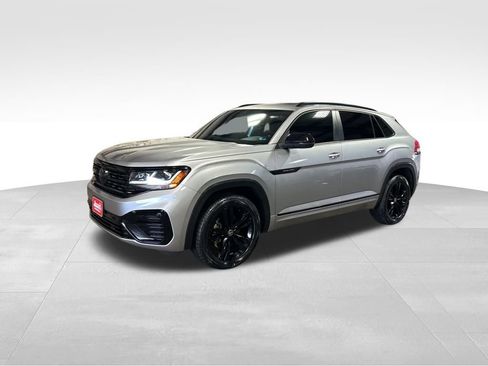 Used 2023 Volkswagen Atlas Cross Sport SEL R-Line image 17