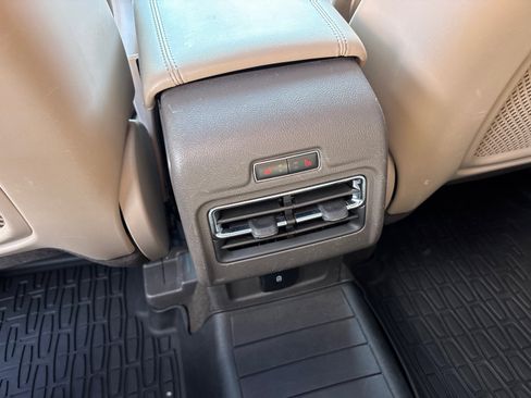 Certified 2022 Lincoln Corsair AWD w/ Premium Package image 32