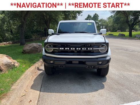 New 2025 Ford Bronco Outer Banks image 2