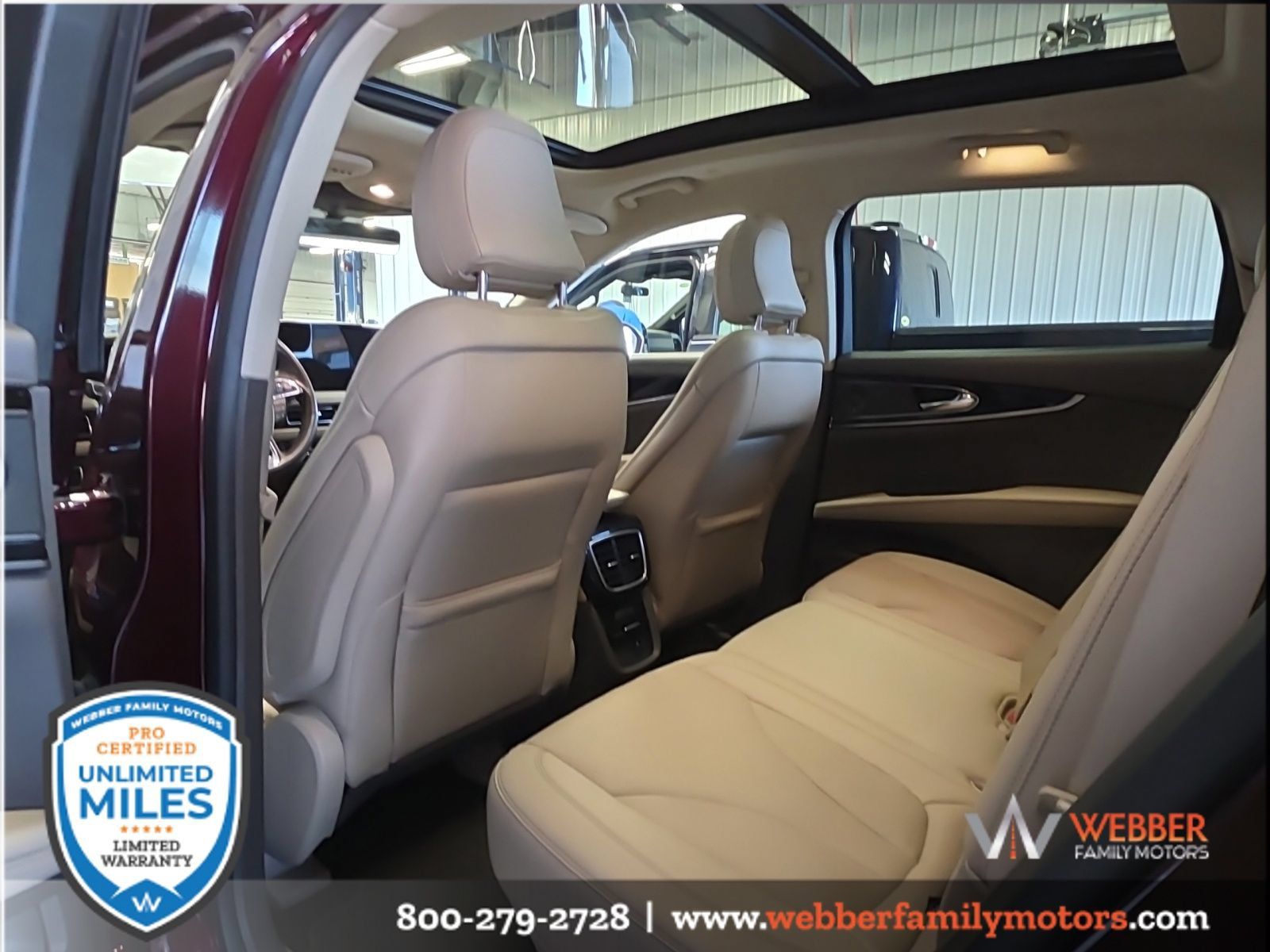 Used 2023 Lincoln Nautilus Reserve w/ Luxury Package AWD/4WD image 15