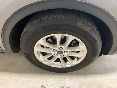 Used 2022 Ford Escape SE image 10