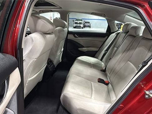 Used 2020 Honda Accord EX image 14