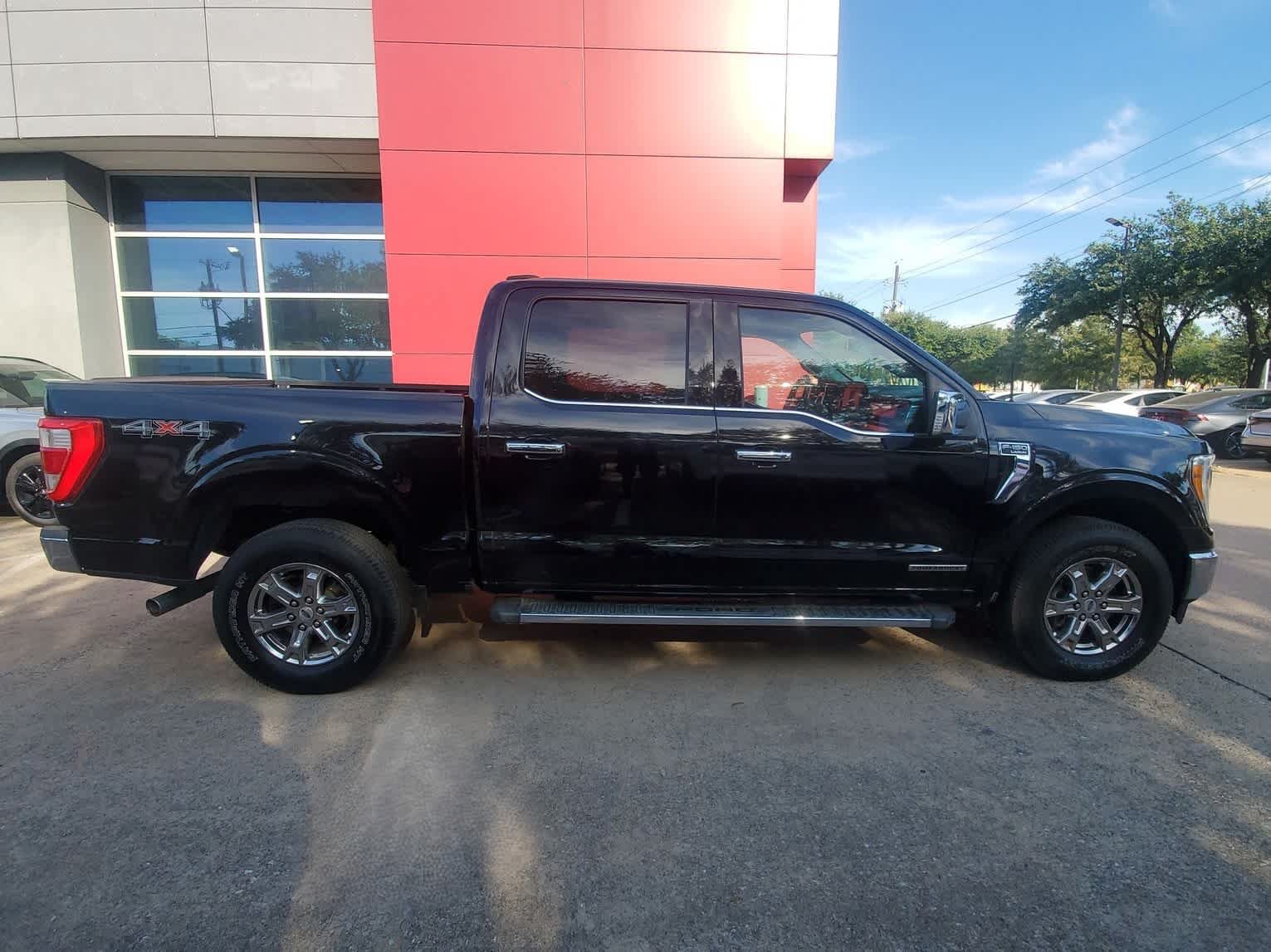 Used 2021 Ford F150 Lariat AWD/4WD image 7