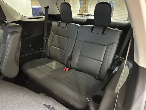 New 2026 Ford Explorer Active AWD/4WD image 19