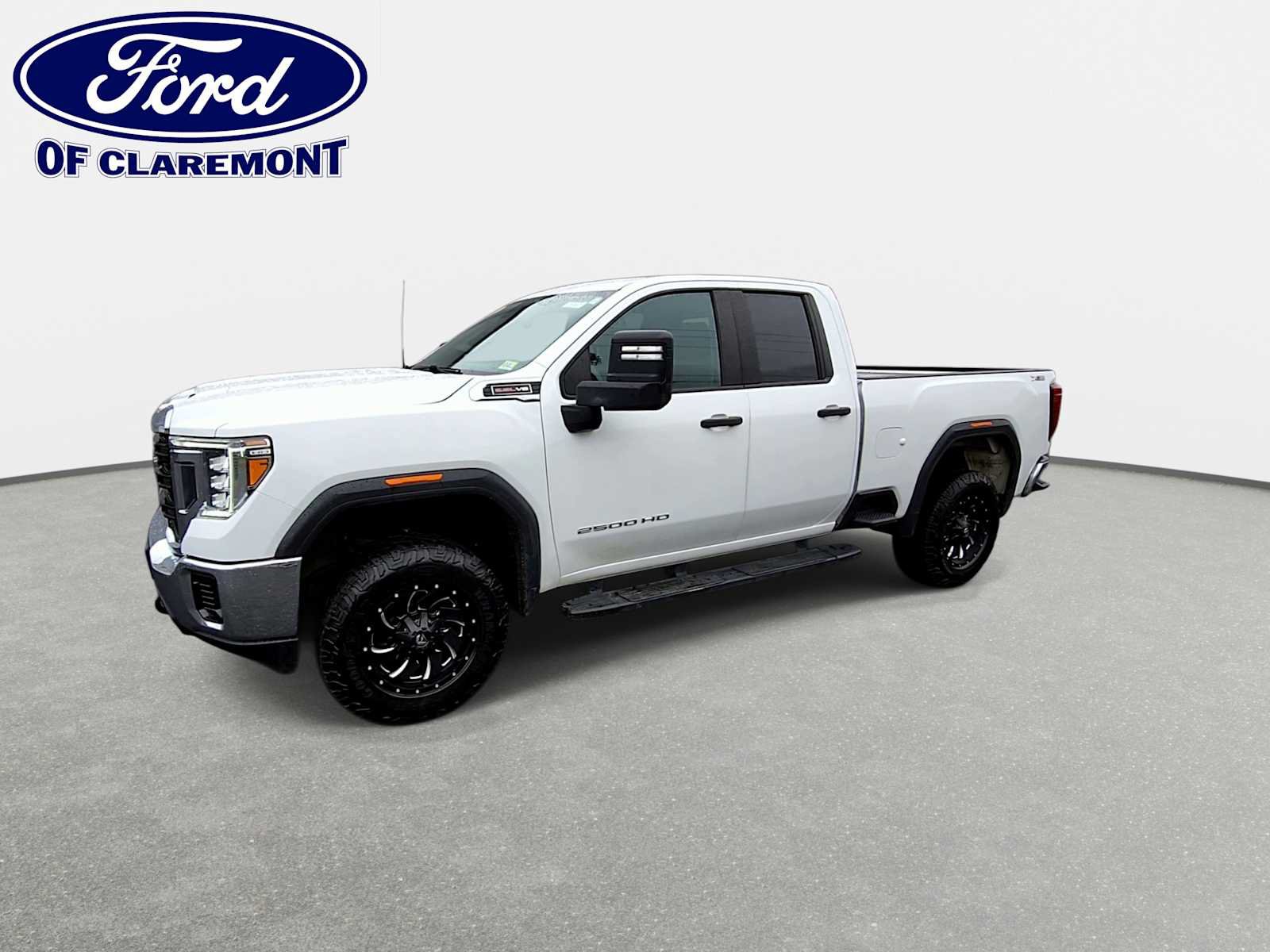 Used 2022 GMC Sierra 2500 Pro w/ Convenience Package AWD/4WD image 4