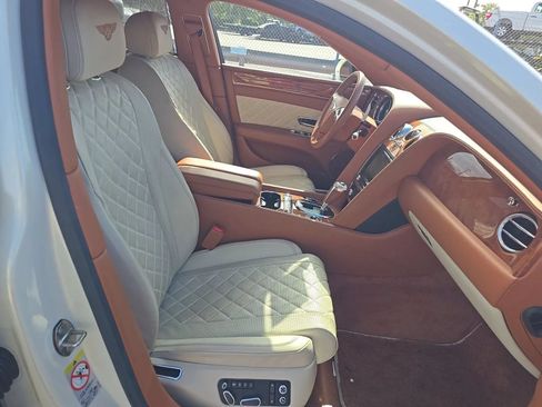 Used 2018 Bentley Flying Spur V8 AWD/4WD image 11