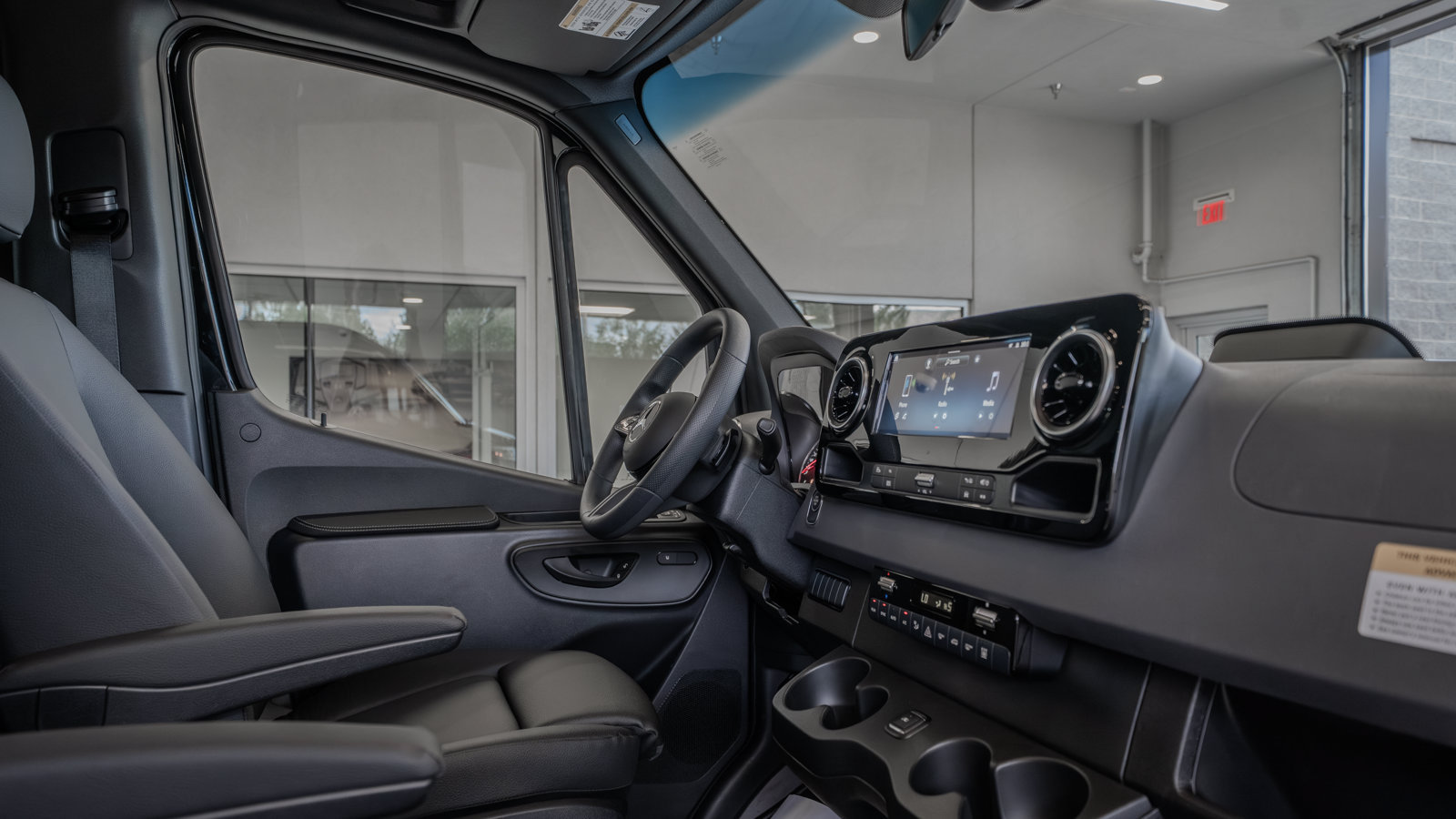 New 2026 Mercedes-Benz Sprinter 2500 image 18