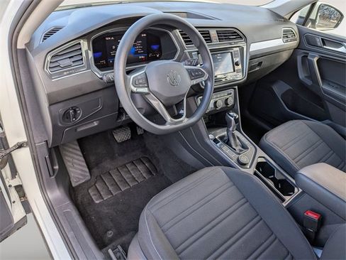 Used 2023 Volkswagen Tiguan S image 11