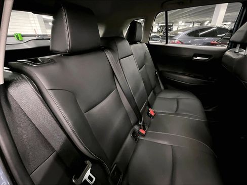 Used 2024 Toyota Corolla Cross XLE w/ Convenience Package image 20