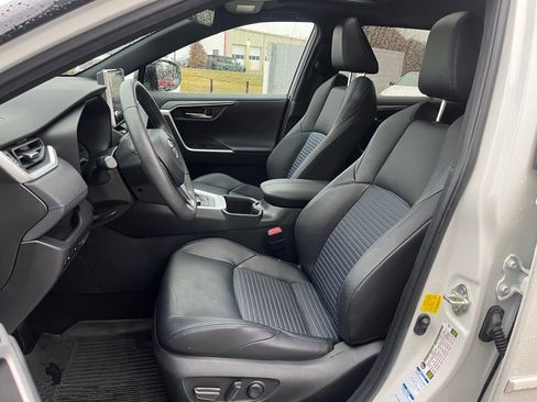 Used 2022 Toyota RAV4 XSE w/ XSE Grade Weather Package image 13