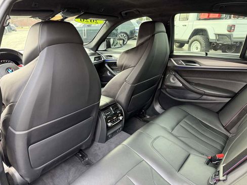Used 2020 BMW M5 w/ Executive Package image 30