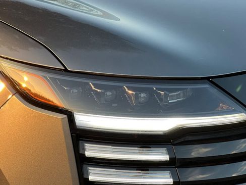 New 2026 Nissan Kicks SR image 30