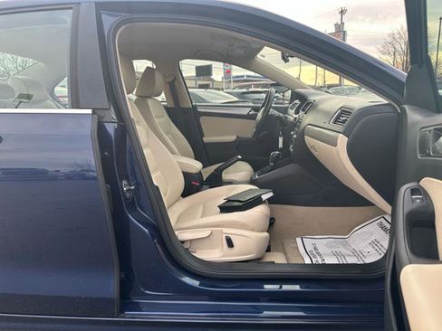 Used 2014 Volkswagen Jetta SE image 18
