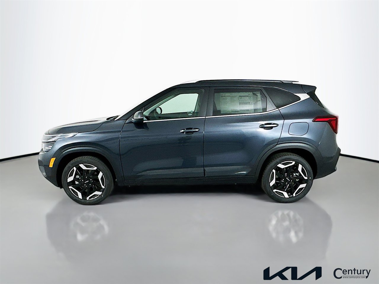 New 2026 Kia Seltos SX w/ SX Sunroof Package AWD/4WD image 3