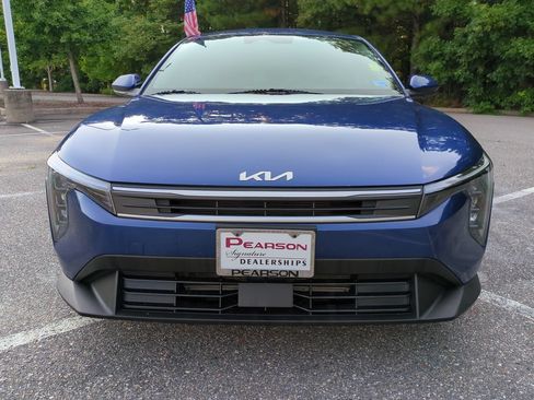 Used 2025 Kia K4 FWD image 9