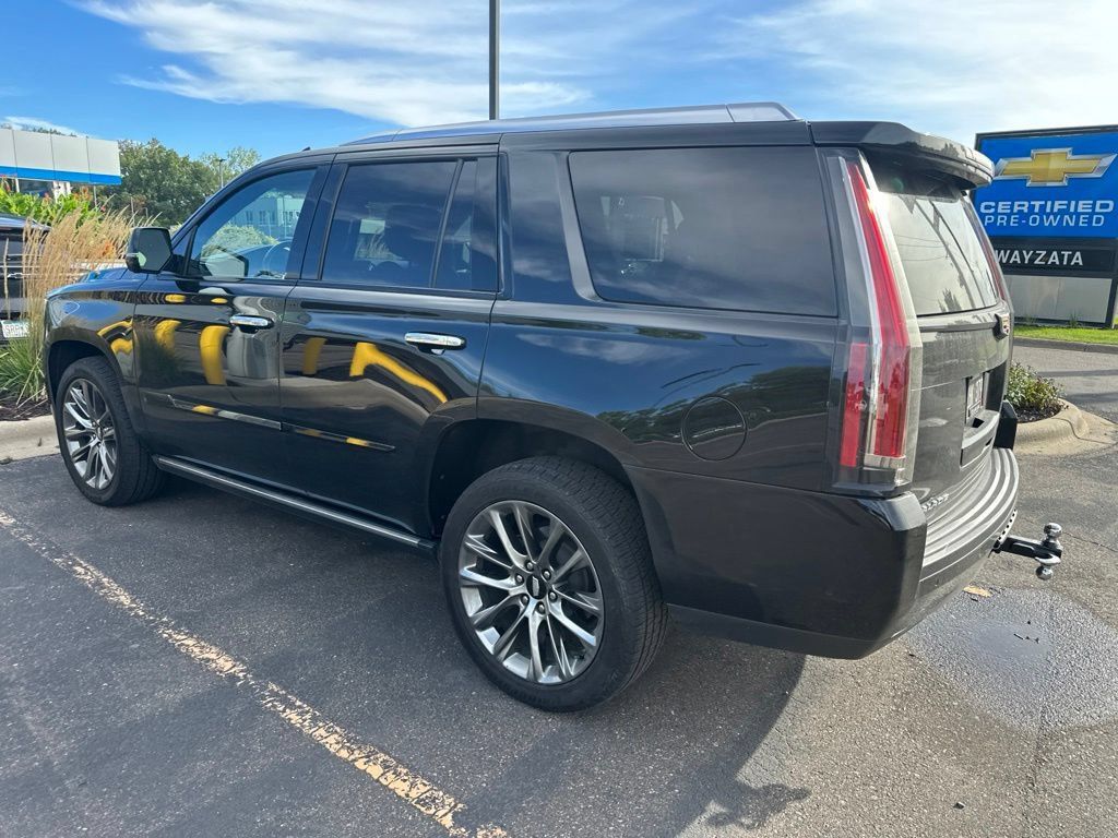 Used 2020 Cadillac Escalade Platinum w/ Escalade Sport Edition AWD/4WD image 21