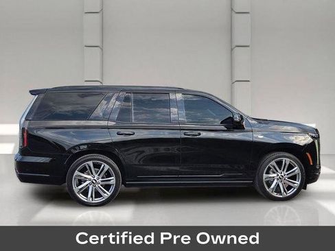 Certified 2025 Cadillac Escalade Sport Platinum AWD/4WD image 6