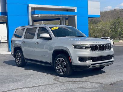 Used 2022 Jeep Wagoneer Series III w/ Flexible Seating Group