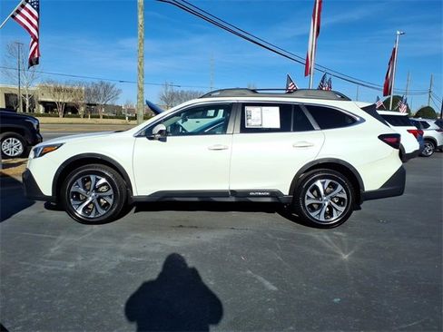Used 2022 Subaru Outback Limited w/ Popular Package #2 image 3