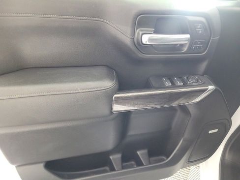 Used 2021 Chevrolet Silverado 1500 LTZ w/ LTZ Premium Package image 15