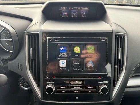 Used 2017 Subaru Impreza 2.0i Limited w/ Moonroof/BSD & Rcta/Eyesight image 18