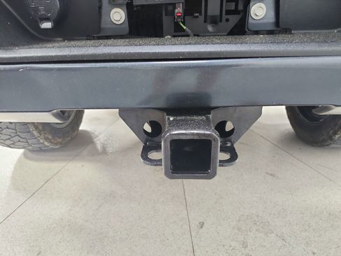 Used 2021 Chevrolet Silverado 1500 RST AWD/4WD image 39