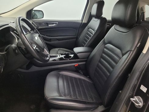 Used 2018 Ford Edge SEL w/ Equipment Group 201A AWD/4WD image 17