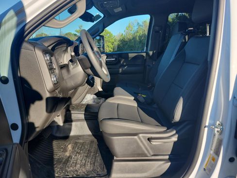 New 2026 GMC Sierra 2500 Pro AWD/4WD image 15