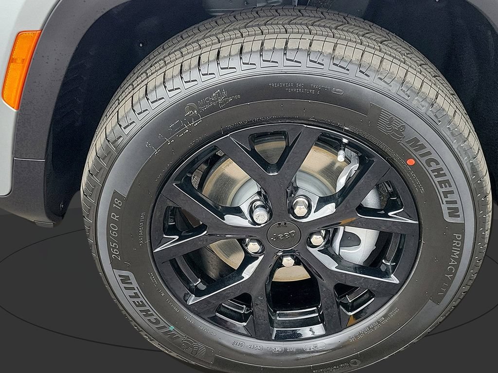 New 2026 Jeep Grand Cherokee Altitude AWD/4WD image 9