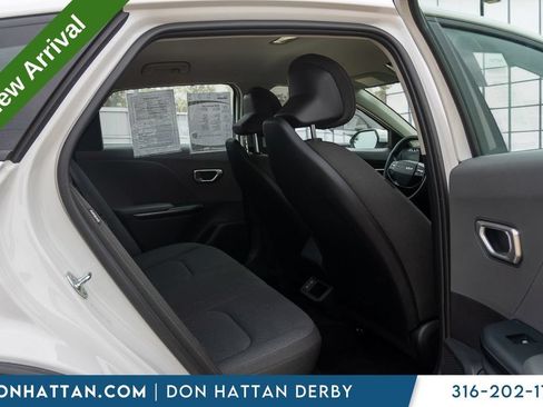 Used 2025 Kia K4 FWD image 19