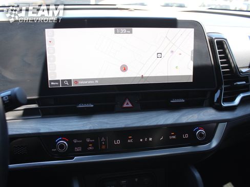 Used 2024 Kia Sportage X-Line w/ X-Line Premium Package AWD/4WD image 17