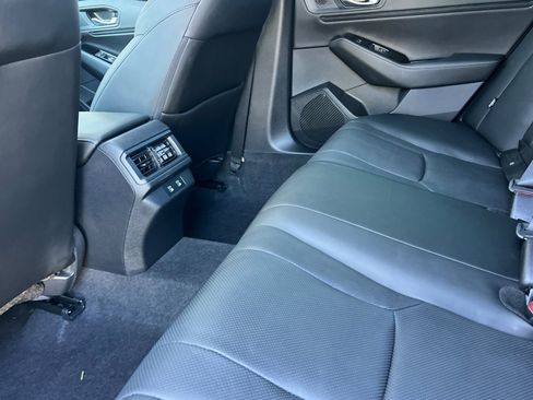 Used 2024 Honda Accord Touring image 26