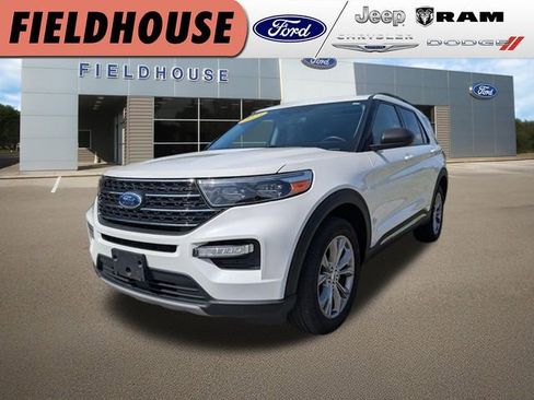 Used 2023 Ford Explorer XLT w/ Equipment Group 202A AWD/4WD image 1