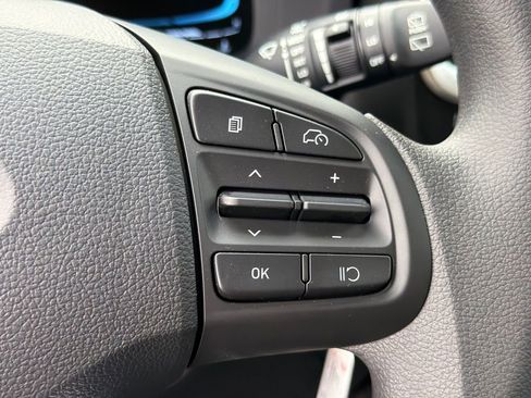 New 2026 Hyundai Venue SE image 25