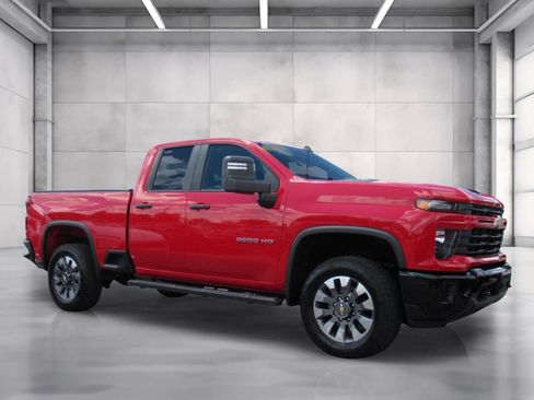 Used 2024 Chevrolet Silverado 2500 Custom w/ Custom Convenience Package RWD image 1