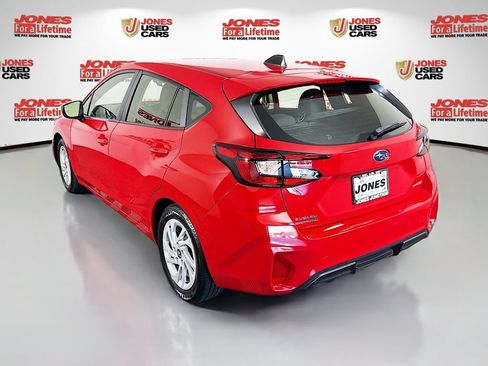 Used 2024 Subaru Impreza 2.0i AWD/4WD image 2