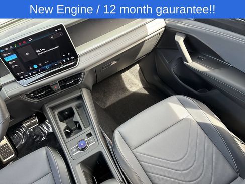 New 2026 Volkswagen Tiguan SE R-Line FWD image 12