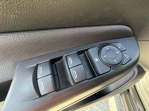 Used 2025 Buick Envista Preferred FWD image 15