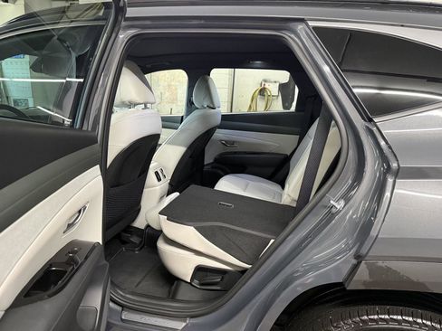 Used 2025 Hyundai Tucson Limited image 20