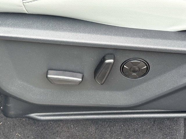 New 2027 Ford Expedition Platinum w/ Platinum Ultimate Package AWD/4WD image 23