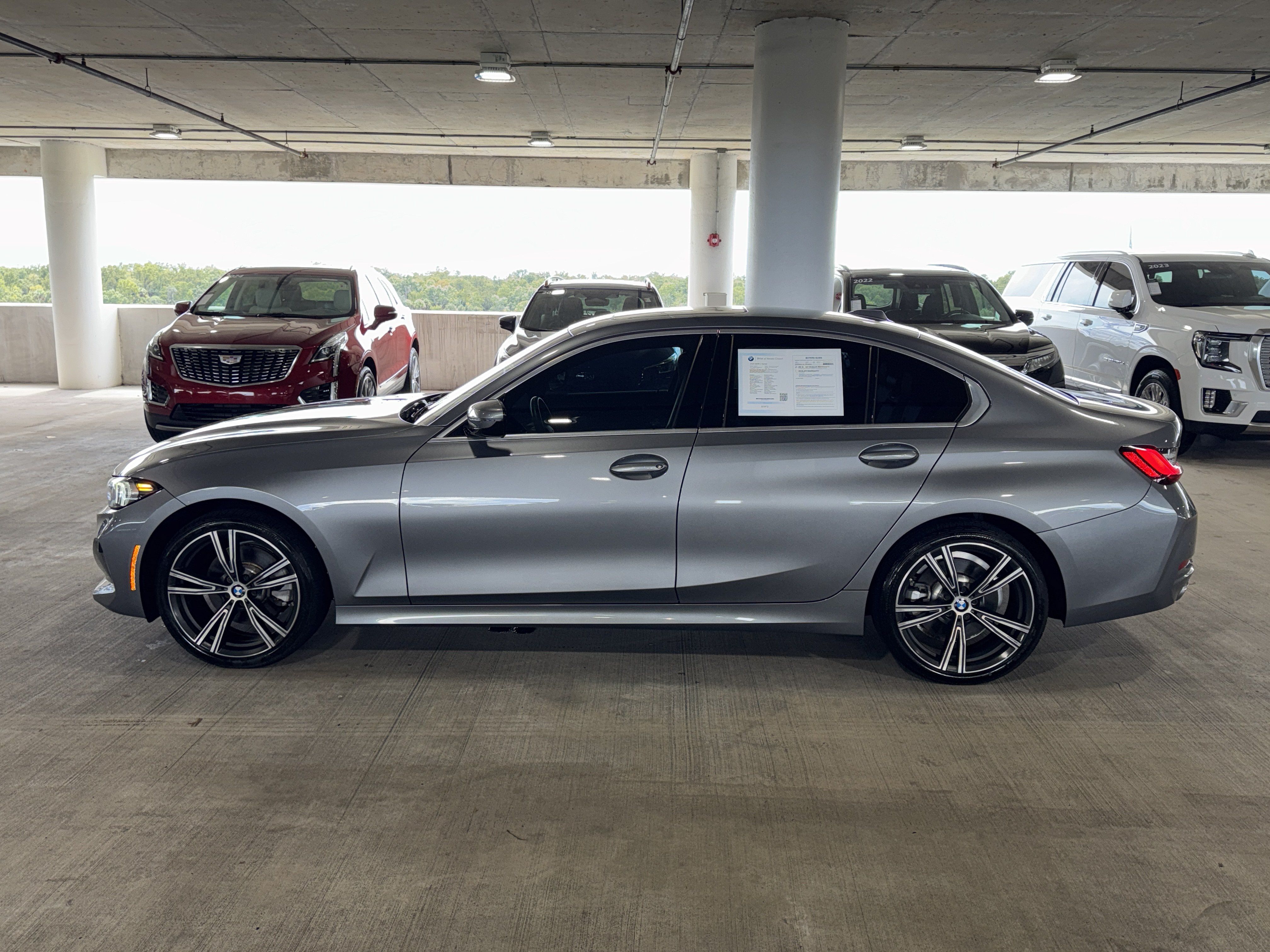 Used 2024 BMW 330i Sedan w/ Convenience Package RWD image 6