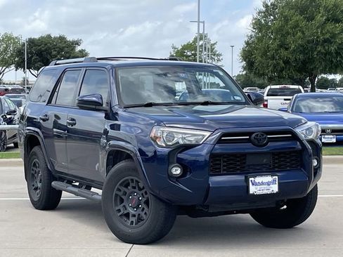 Used 2021 Toyota 4Runner SR5 RWD image 2