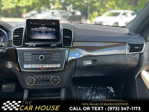 Used 2018 Mercedes-Benz GLS 450 4MATIC image 31