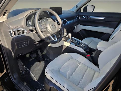 New 2025 MAZDA CX-5 AWD 2.5 S w/ Premium Plus Pkg image 24