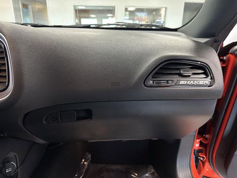 Used 2022 Dodge Challenger R/T Scat Pack w/ Shaker Package image 35